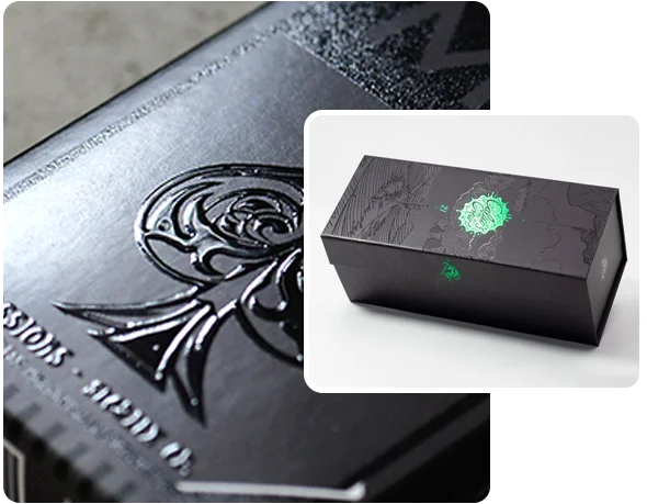 2 rigid Spot UV Boxes