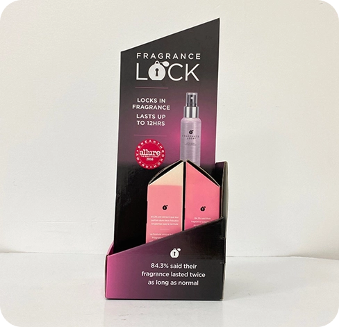 4 Cosmetic display boxes