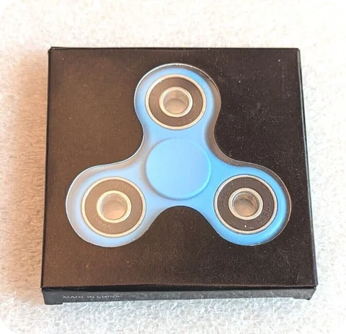 4 fidget spinner boxes