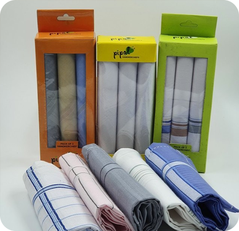 4 handkerchief boxes with window