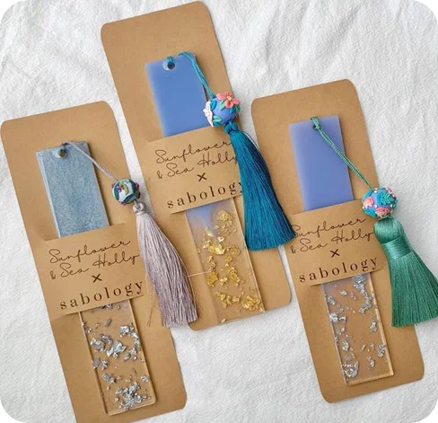 4 kraft bookmarks