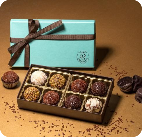 4 two piece cake ball boxes